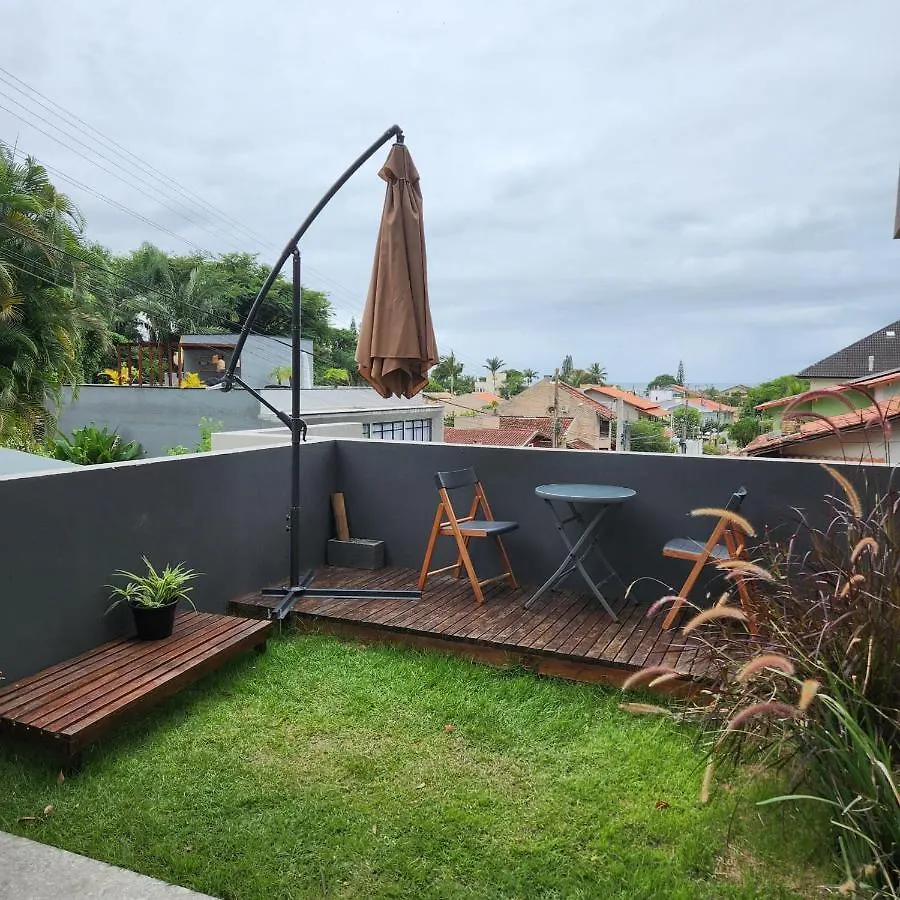 Casa Arro - Pousada Boutique Itajaí Bed & Breakfast